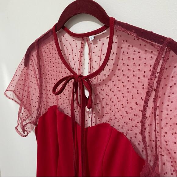 Red Party Dress Size Juniors Medium Dotted Swiss Yoke Fit & Flare Zip Back - Picture 3 of 12